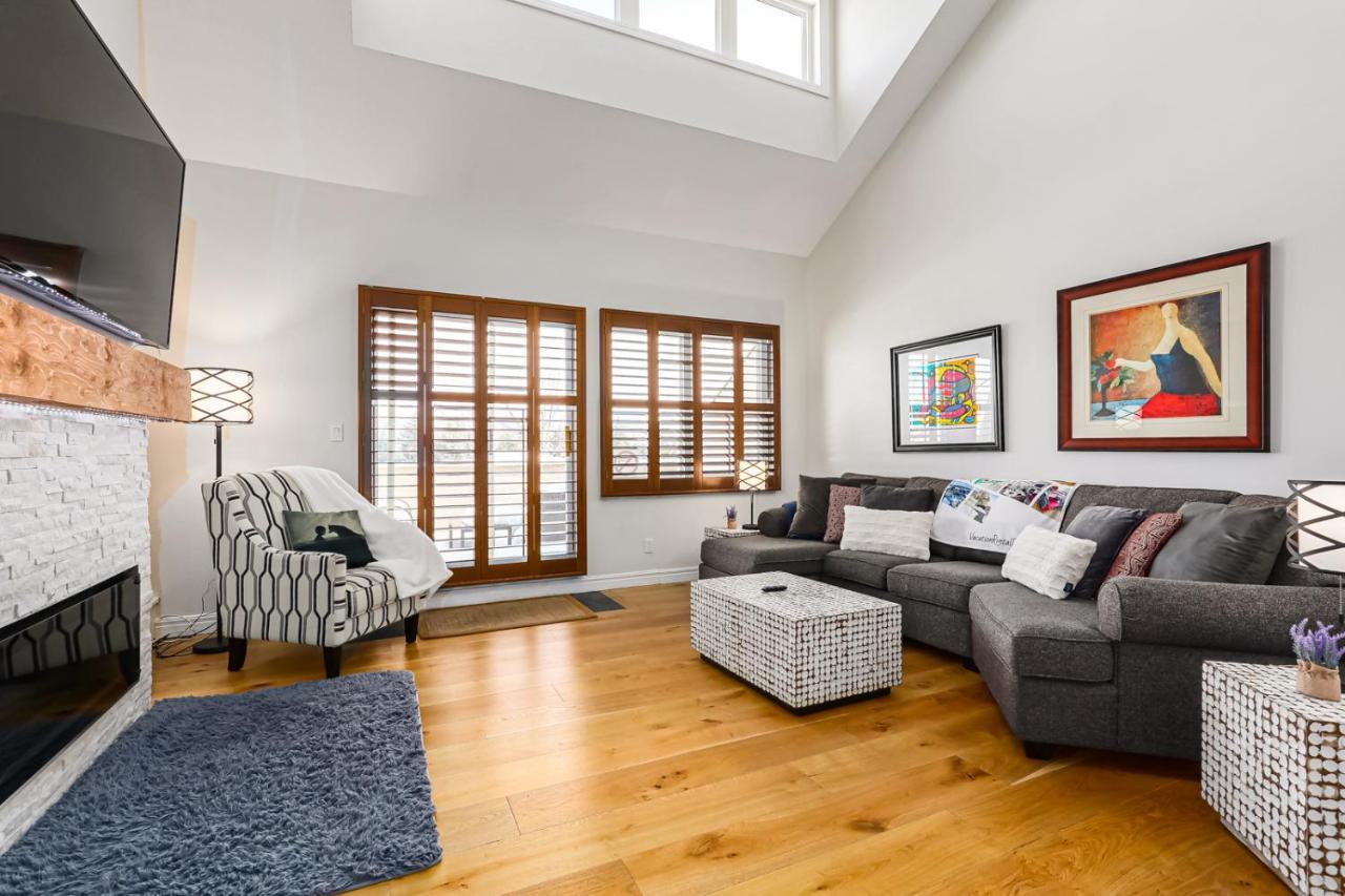 Stunning Townhouse - 3 Bdrm Blue Mountain Village Sauna! Blue Mountains Buitenkant foto